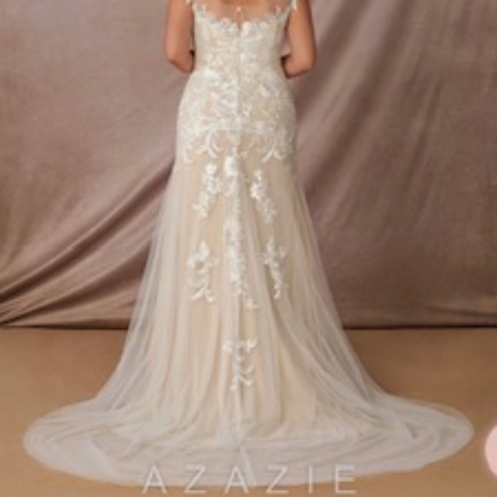 Azazie Eudora Wedding Dress Diamond White/Champagne Size WD18 - Picture 3 of 14